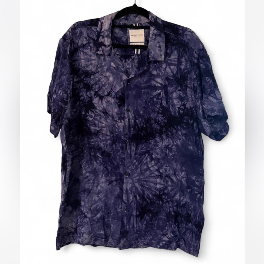 Denim & Flower Men's Navy Tie-Dye Button-Down Shirt